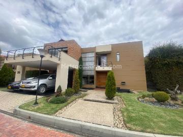 Casa en Arriendo, conjunto Badalona CASA 35, Cajicá