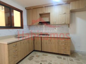 Casa en Arriendo, El Poblado, Medellín