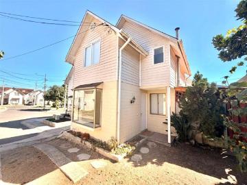 Casa en Arriendo en Manuel Rodríguez 27. La Cruz