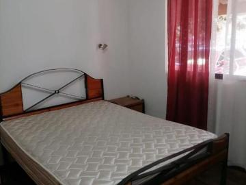 Arriendo habitación Chicureo