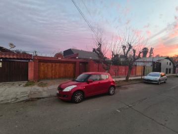 Casa en Arriendo en Buín 4 dormitorios 2 baños