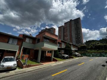 Casa EN ARRIENDO EN Bello 35007 $3.700.000