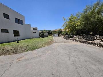 Casa en Arriendo en Colina 6 dormitorios 6 baños