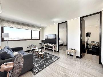 Casa en Arriendo en Colina 3 dormitorios 4 baños