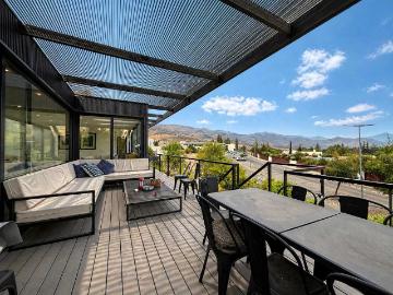 Casa en Arriendo en Colina 3 dormitorios 4 baños