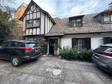 Casa en Arriendo en Entre Apoquindo y San Francisco de Asis