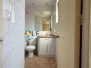 Casa en Arriendo en Huechuraba 4 dormitorios 4 baños