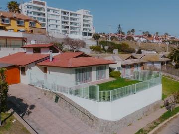 Casa en Arriendo en HERMOSA Y COMODA PROPIEDAD EN ARRIENDO EN LA SERENA ENTREGA INMEDIATA