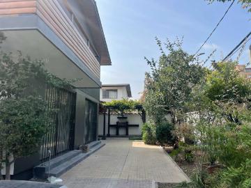 Casa en Arriendo en Las Condes 3 dormitorios 3 baños