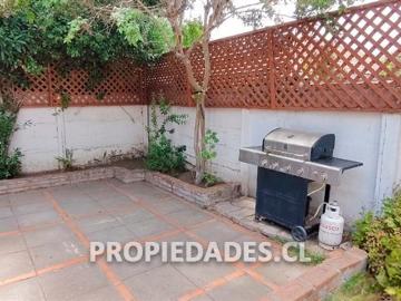 Casa en Arriendo en Las Condes 5 dormitorios 3 baños