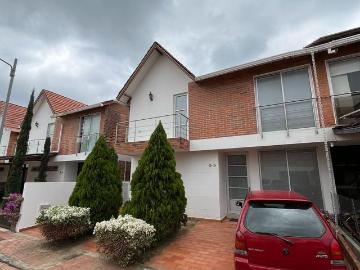 Casa en arriendo en Los Patios