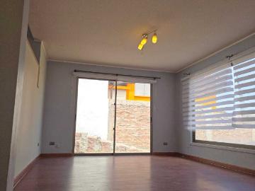 Casa en Arriendo en Pudahuel 4 dormitorios 4 baños