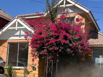 Casa en Arriendo en Puente Alto 3 dormitorios 3 baños