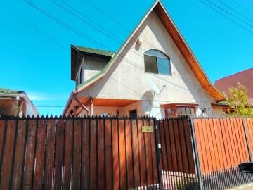 Casa en Arriendo en Padre Hurtado 4 dormitorios 2 baños