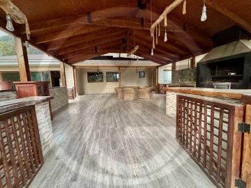 Casa en Arriendo en Paine 5 dormitorios 3 baños