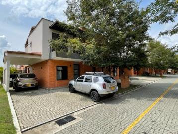 Casa en Arriendo en Pereira, Risaralda por $4800