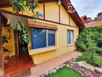 Casa en Arriendo en Peñaflor 5 dormitorios 3 baños