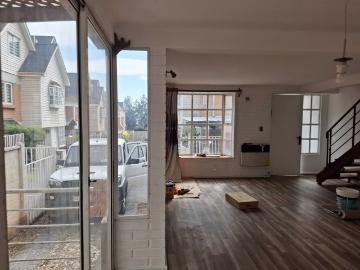 Casa en Arriendo en Peñalolén 3 dormitorios 2 baños