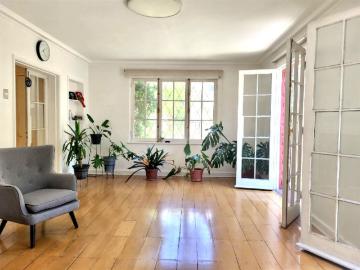Casa en Arriendo en Providencia 5 dormitorios 3 baños