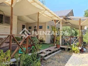Casa en Arriendo en San José De Maipo 2 dormitorios 2 baños