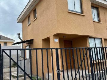 Casa en Arriendo en Vallenar 3 dormitorios 2 baños