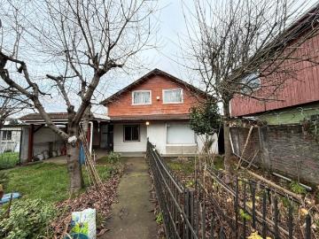 Casa en Arriendo en Villa Los Cipreses