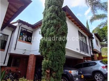 Casa en Arriendo, Envigado, Medellín