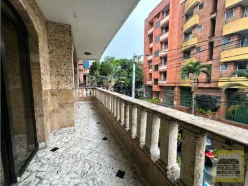 Casa en arriendo Envigado los Naranjos