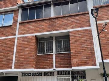 Casa en arriendo, Fontana