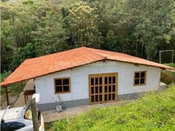 Casa en Arriendo, Guarne, Medellín