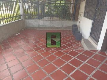 Casa en arriendo, Guayabal