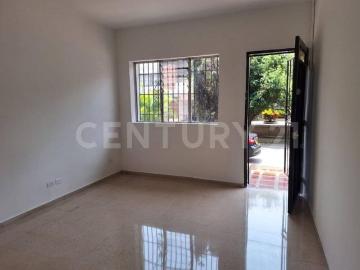 Casa en arriendo La Casa De Alejo Hogares Geriátricos 64, Las Acacias, Medellín, Antioquia, Col