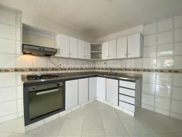 Casa en Arriendo, La Castellana, Medellín