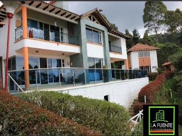 Casa en Arriendo Las Palmas Medellin