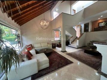 Casa en Arriendo, Las Palmas, Medellín