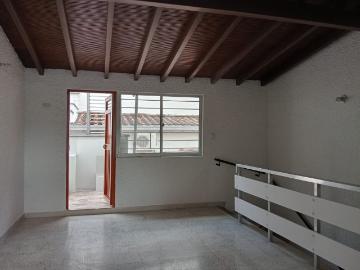 Casa en arriendo, Laurales