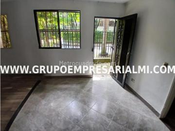 Casa en Arriendo, Laureles, Medellín
