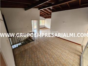 Casa en Arriendo, Laureles, Medellín