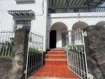 Casa en arriendo Los Alamos, Universidad