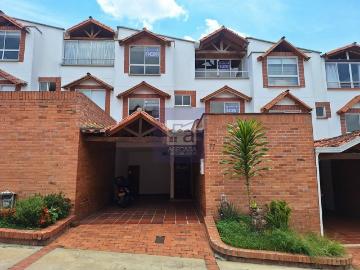 Casa en arriendo, Palmeras del cacique