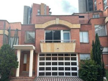 Casa en arriendo, Poblado