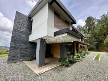 Casa en Arriendo, Retiro, Envigado