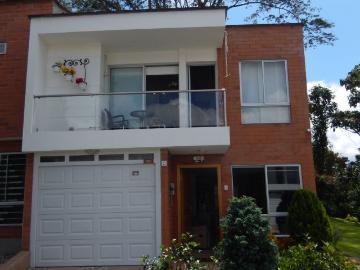 Casa en arriendo San Antonio De Pereira, Rionegro, Antioquia, Colombia