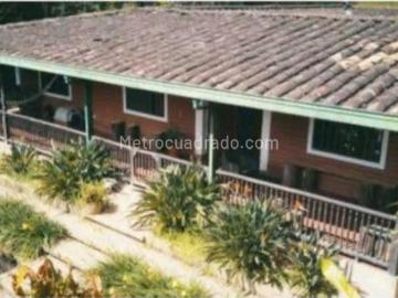 Casa en Arriendo, San Isidro, La Estrella