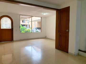 Casa en arriendo, Trianon