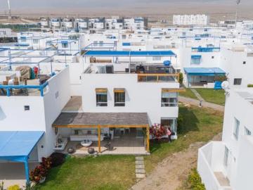 Casa en Asia Azul