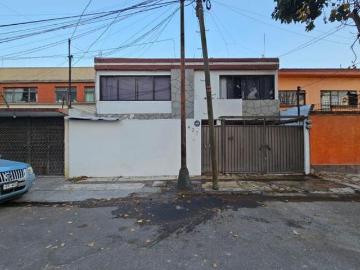 Casa en Banjidal Iztapalapa