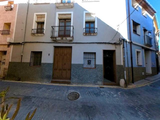 Casa en Banyeres de Mariola