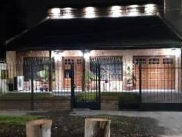 Casa en Barrio Parque Leloir