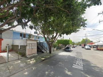 CASA EN BEATRIZ HERNANDEZ EN REMATE